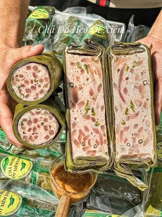 CHẢ DA HEO ỚT XIÊM XANH - 500GR (2 CÂY)