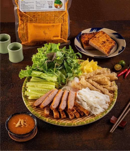 NEM NƯỚNG PHÊNH - 600GR Kèm sốt