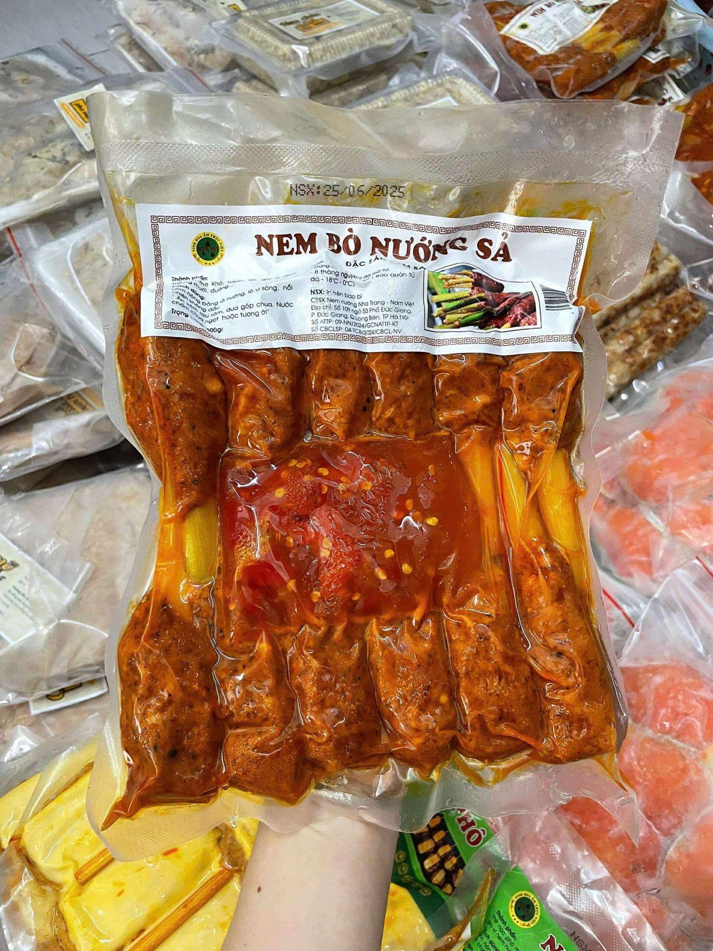 NEM BÒ NƯỚNG SẢ - 500GR