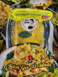 CHÂN GÀ RÚT XƯƠNG Ủ MUỐI MADAM HOÀNG - 500GR