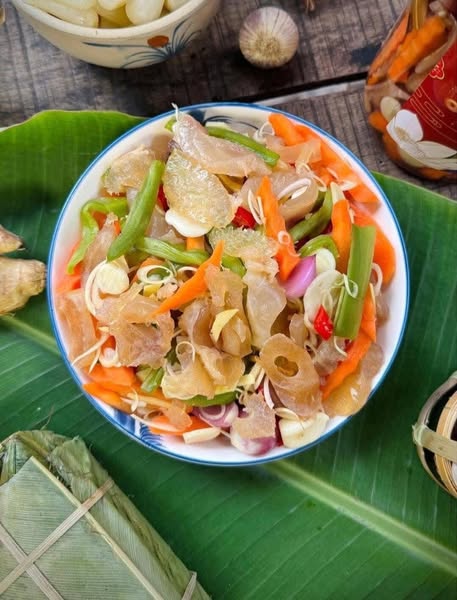 GÂN BÒ NGÂM RAU TIẾN VUA - (2LBS)