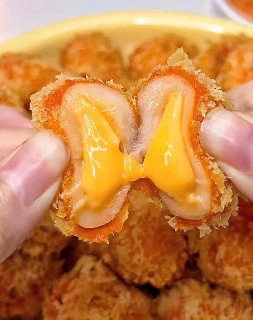 VIÊN HẢI SẢN MIX 2 VỊ - 500GR