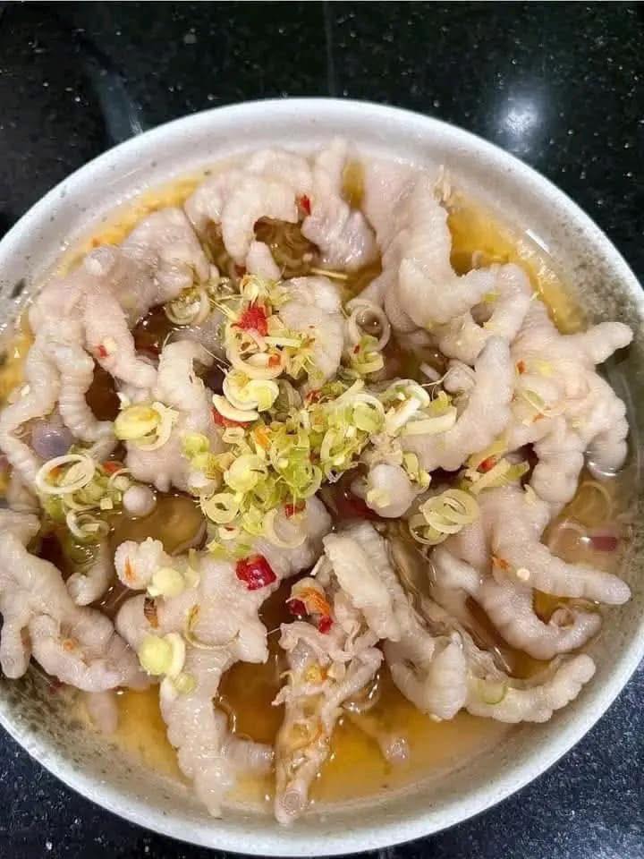 CHÂN GÀ RÚT XƯƠNG NGÂM XẢ TẮC -  1KG